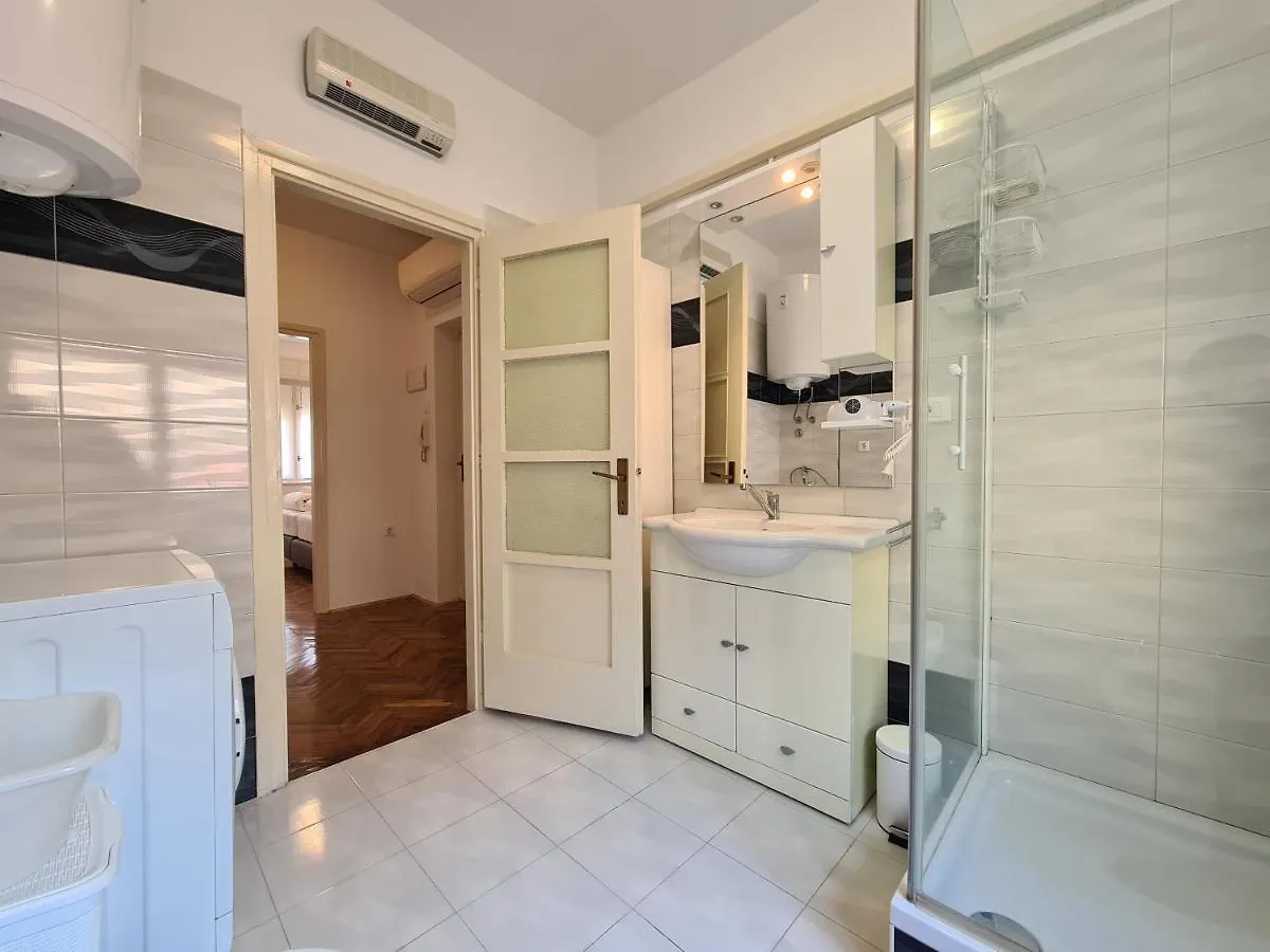 Apartment Jadran 2151 Pula